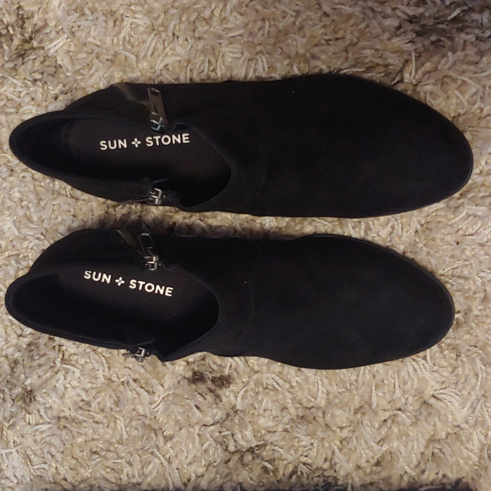 Sun Stone Booties - image 3